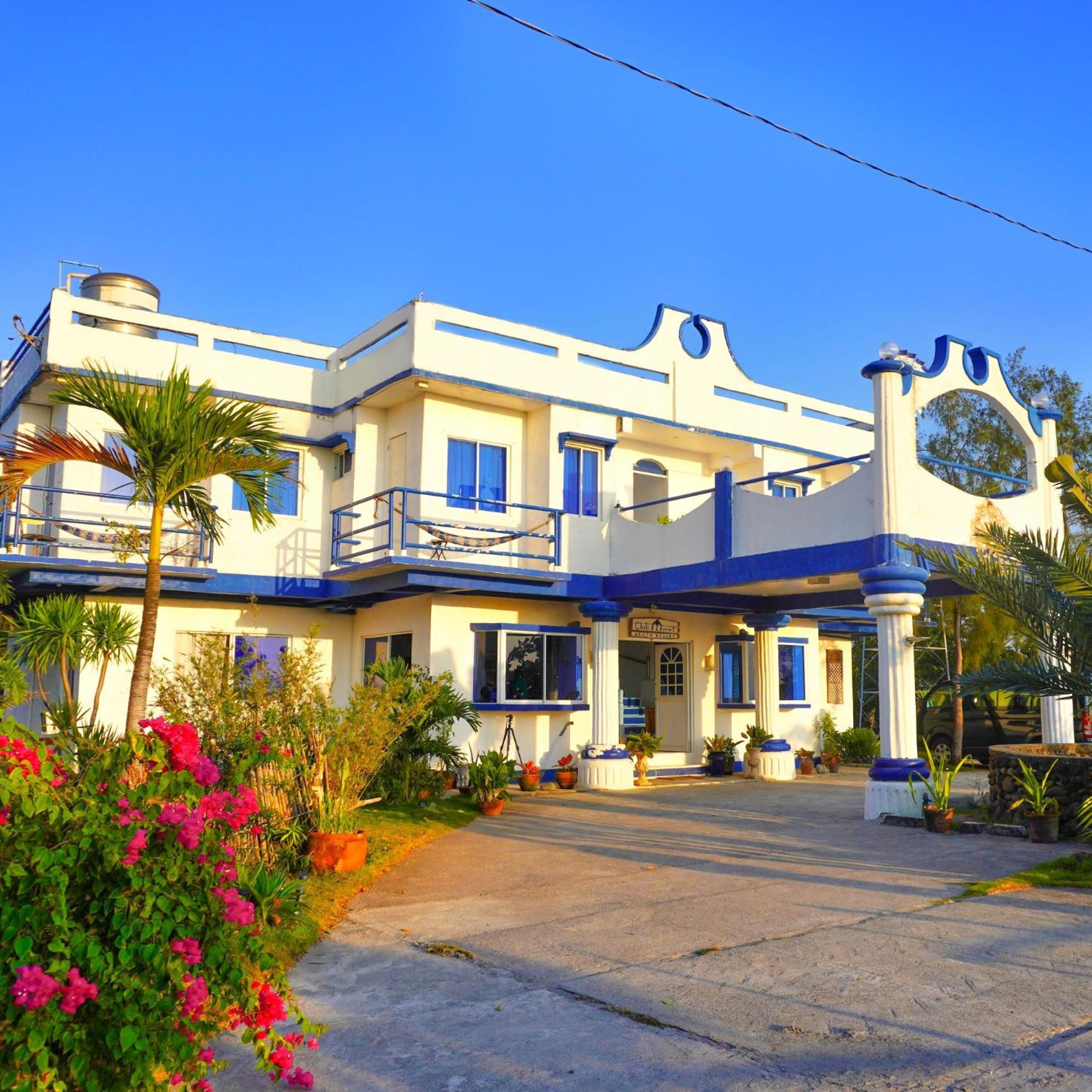 Club Monet Beachfront Resort By Cocotel Cabangan Esterno foto