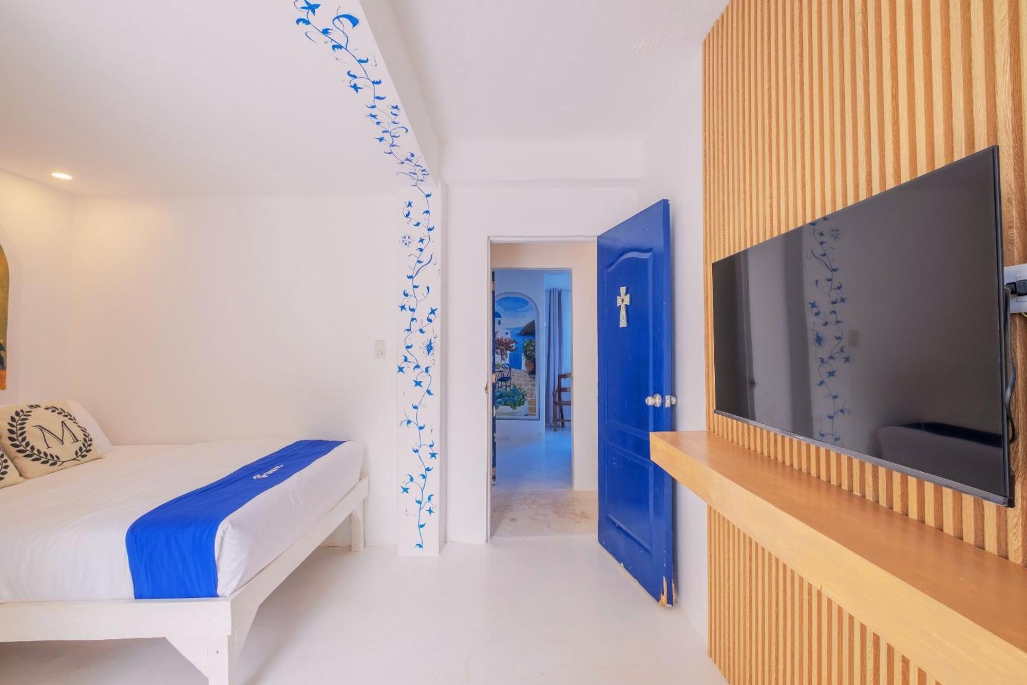 Club Monet Beachfront Resort By Cocotel Cabangan Camera foto
